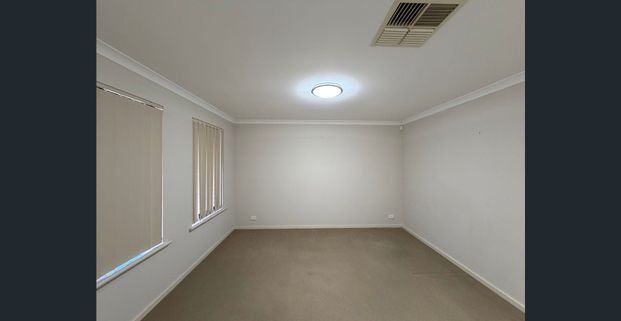 Spacious 4-Bedroom Family Home in the Heart of Byford - Photo 1