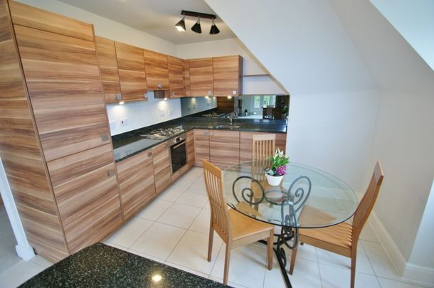 Upper Meadow, Hedgerley Lane, Gerrards Cross,SL9 - Photo 1