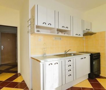 Pronájem bytu 2+1 • 55 m² bez realitkySídliště, Rotava - Rotava, Ka... - Photo 2