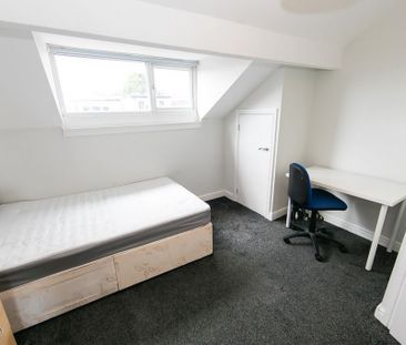 Welton Place, Hyde Park, Leeds - Photo 3