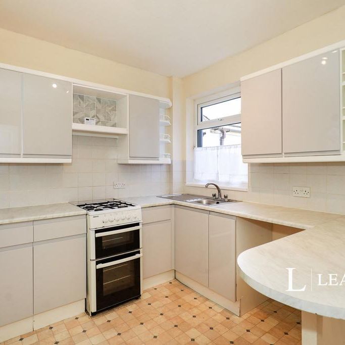 2 bedroom terraced house to rent - Photo 1