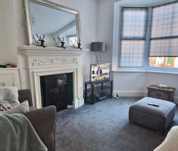 Crescent Road, Birchington, CT7 9DP, Kent - Photo 1