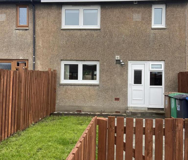 2 bedroom terraced house to rent - Photo 3