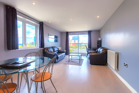 2 bedroom flat to rent - Photo 3