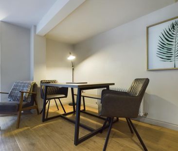 2 bedroom flat to rent - Photo 5
