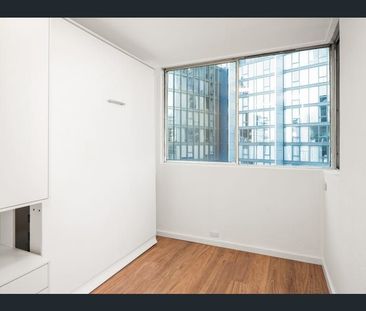 Modern Light-Filled Studio in Prime Surry Hills Location - Photo 3