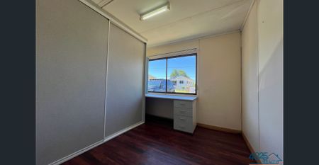 4 Bedroom Home + Study + Large shed - Photo 4