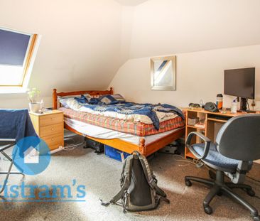 6 bed Detached House for Rent - Photo 6