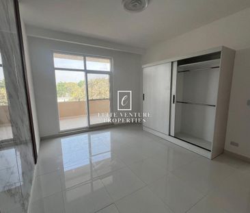 Upgraded 1-Bedroom Apartment | Prime Location - Photo 3