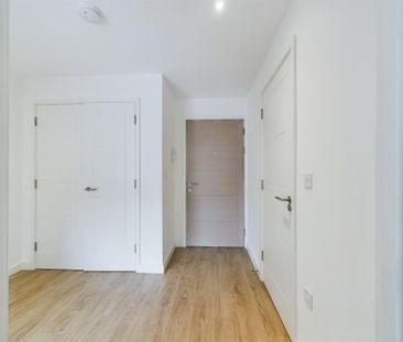 2 bedroom flat to rent - Photo 6