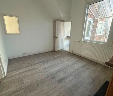 3 bedroom property to rent - Photo 2
