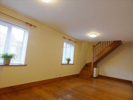 2 bedroom semi-detached house to rent - Photo 1