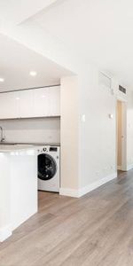 A bright and spacious renovated 1bed - Photo 4