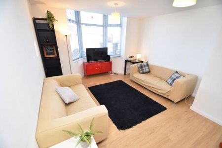4 bedroom house to rent - Photo 2