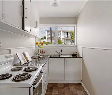 2 Bedroom Unit - Photo 6