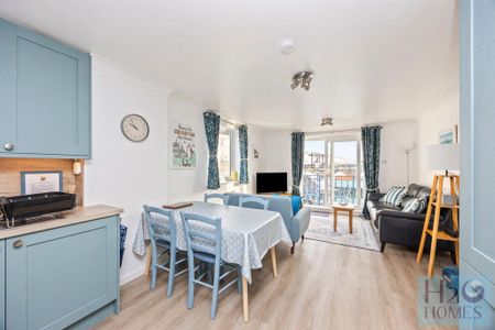 2 bedroom apartment to rent - Photo 2