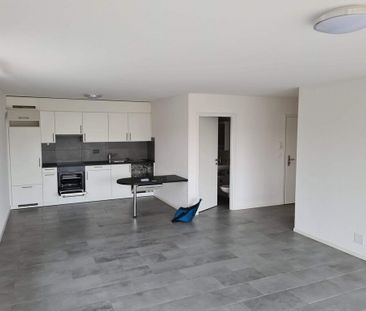 Bel appartement lumineux de 2,5 pièces à Chavannes-près-Renens - Photo 1