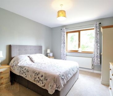 12a Riverdale Park, Portglenone, Ballymena, BT44 8HX - Photo 3