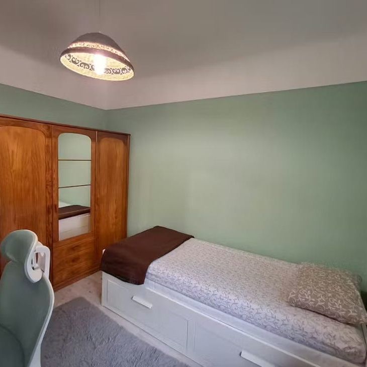 Estrada do Poço do Chão, Lisbon, Lisbon 1500-492 - Photo 1