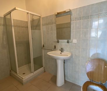 Location Appartement 1 pièce 27m² MONTPELLIER 34000 - Photo 2