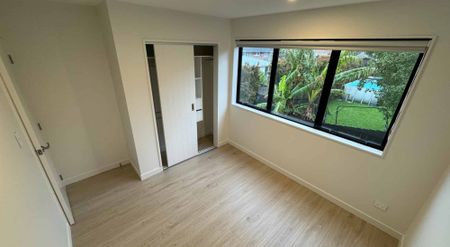 31 Windy Ridge Road, Glenfield - Photo 2