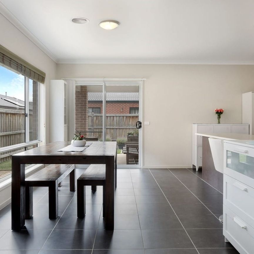 Zoned to Saltwater P-9 College! - Photo 1