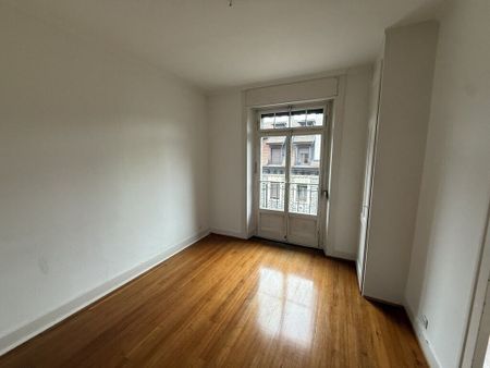 À saisir ! Magnifique logement proche du lac Léman ! - Photo 2