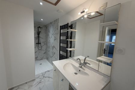 VALREAS, appartement de type2 39,9m2 - Photo 5