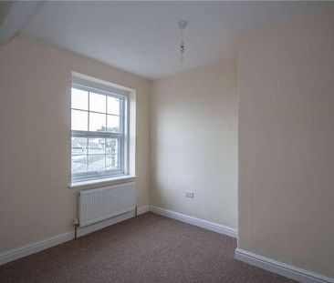 Market Street, Crediton, Devon, EX17 - Photo 1