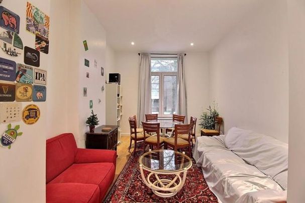 Appartement te huur - Photo 1