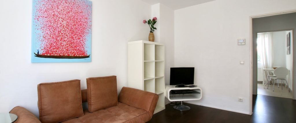 Geschmackvoll möbliertes Apartment in Köln-Ehrenfeld - Foto 1