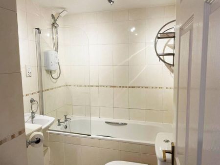 3 bedroom terraced house to rent - Photo 5