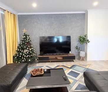 Ellenbrook - Photo 1