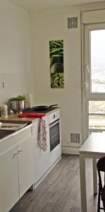 Location Appartement à LE PONT DE CLAIX - Photo 1