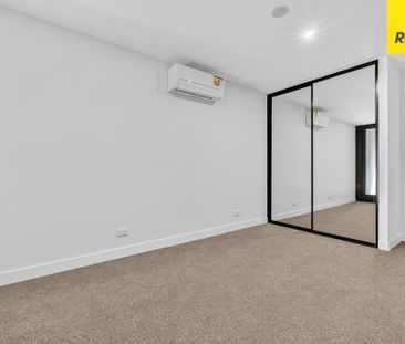 Perfect Apartment Living in WOVA - Photo 6