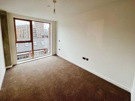 2 bedroom flat to rent - Photo 3