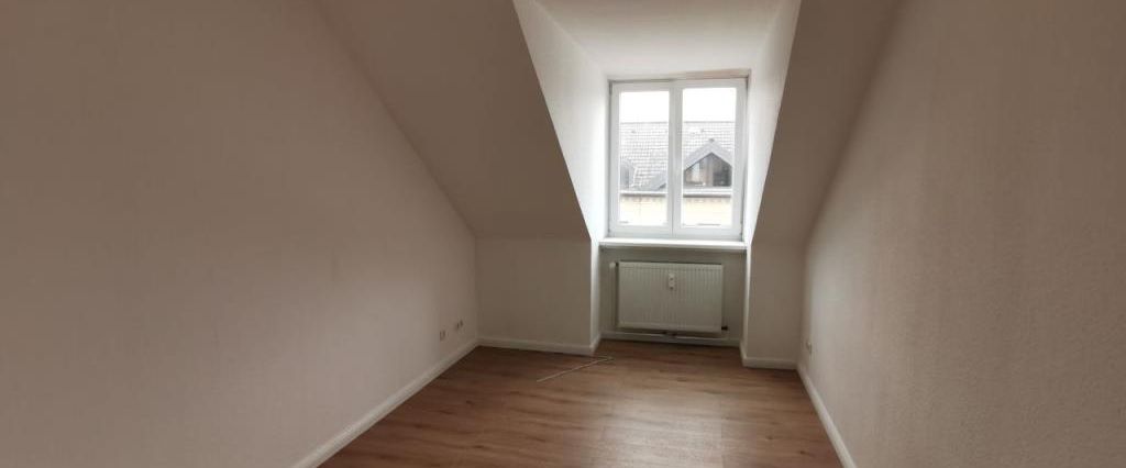 Moderne Maisonette-Wohnung mit Balkon in zentraler Lage! - Foto 1