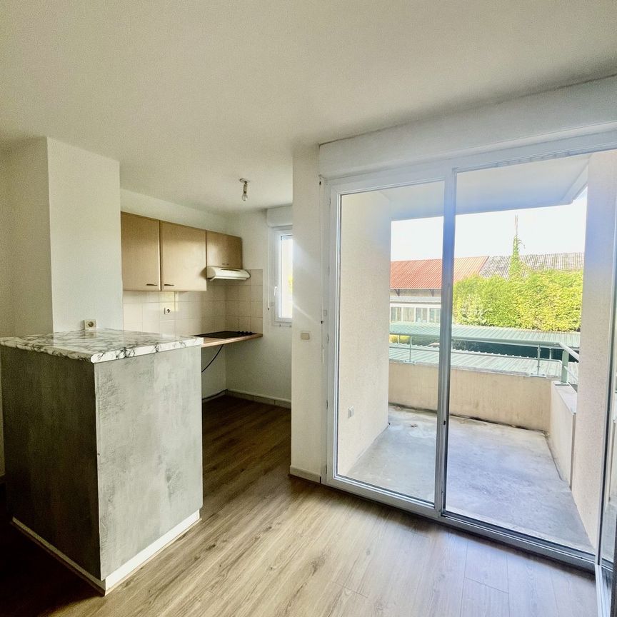 Appartement T2 42m2 BILLERE AVEC BALCON, PARKING ET PISCINE - Photo 1