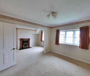 Shepherds Way, Cirencester, GL7 - Photo 2