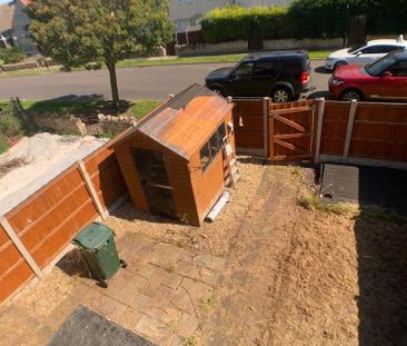 3 bedroom terraced house to rent - Photo 4