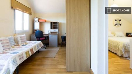 4 room luxury Flat for rent in Almensilla, Andalusia - Photo 3