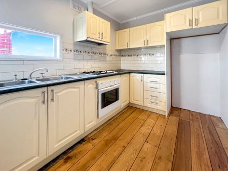 4/72 Mckillop Street, Geelong - Photo 4