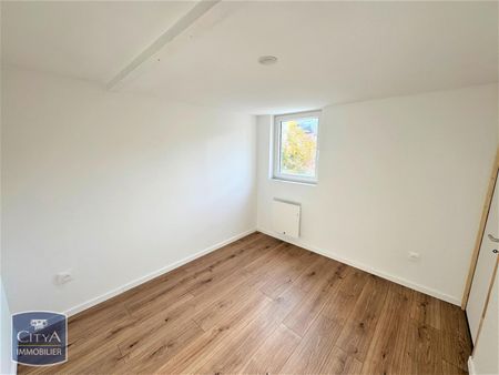 Location Appartement 1 pièce 31m² LILLE 59000 - Photo 4