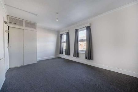 Sherwood Street, Reading, RG30 - Photo 2