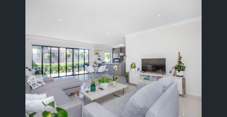 Stunning Townhouse for renting - Photo 3