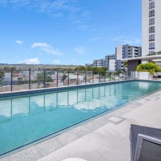 Varsity Lakes - Photo 1