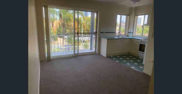 1 BEDROOM UNIT - CHEVRON ISLAND!! - Photo 1