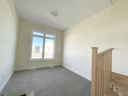 For Lease - 1 Palmira Drive, Georgina, Ontario - Photo 3