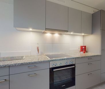 Schöne, zentral gelegene Neubau-Wohnung - Photo 4