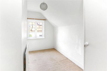 3 bedroom terraced house to rent - Photo 3